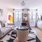 Bright & Perfect Location , 15 Min Eiffel Tower