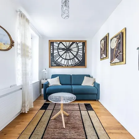 Bright & Perfect Location , 15 Min Eiffel Tower